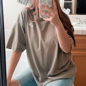 Nike T-shirt